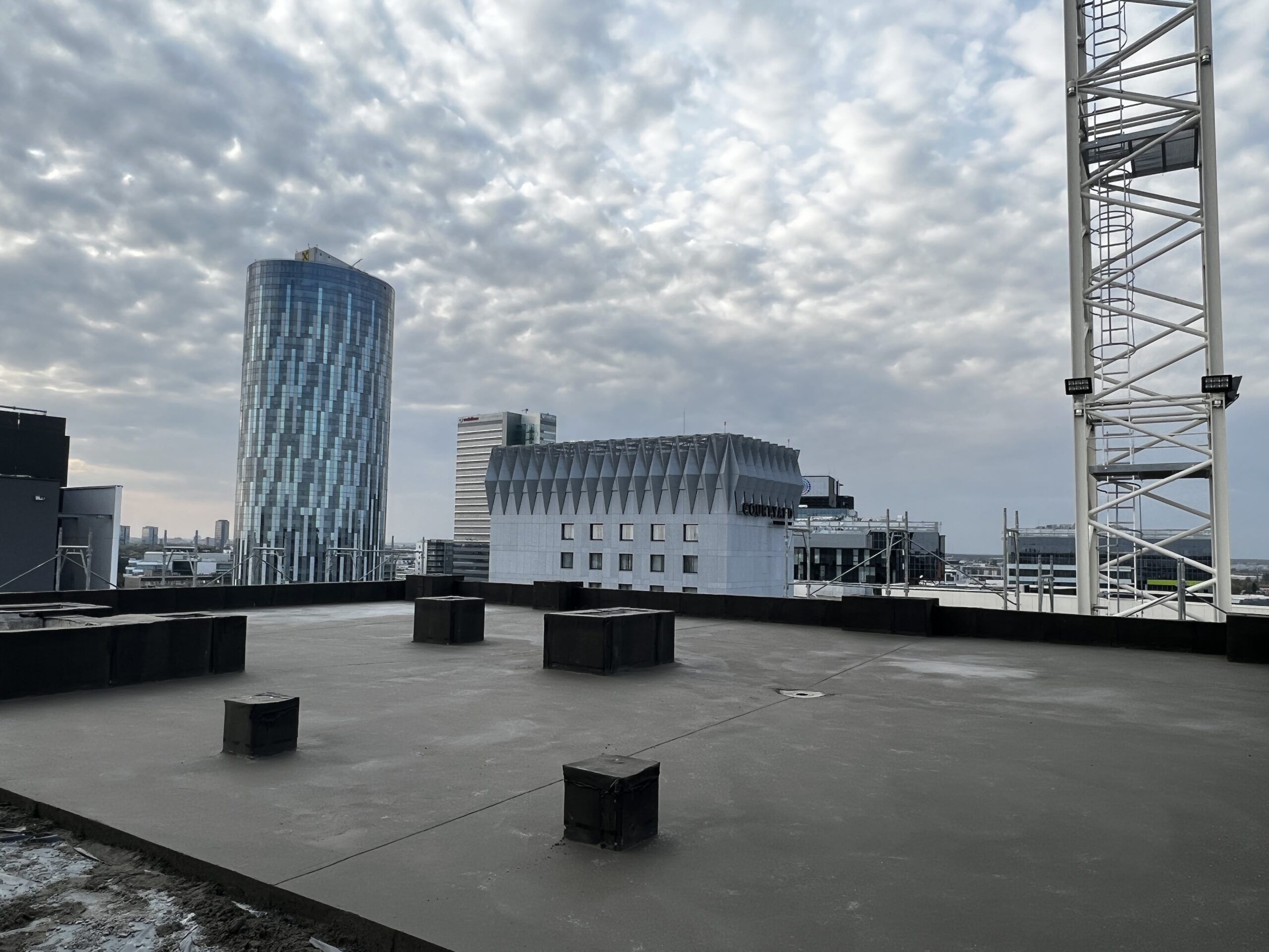 Prima Apariție a Pompelor de Săpă Mecanizată: O Inovație Tehnologică Care a Revoluționat Industria