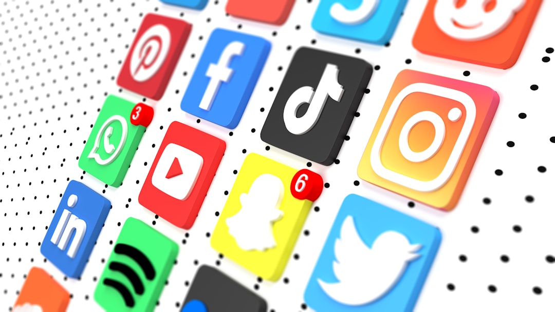 Photo automate social media