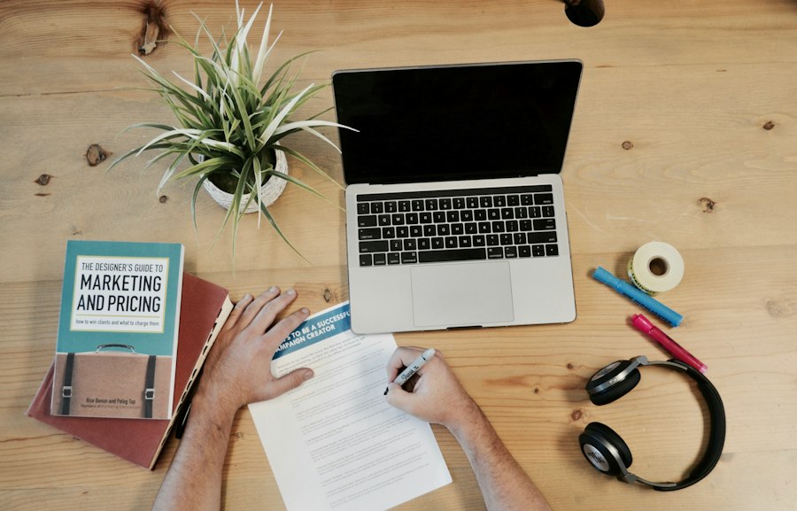 Photo content marketing for business promotion